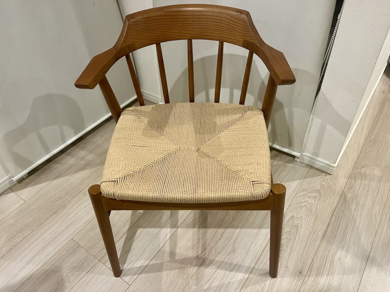 ダイニングチェア